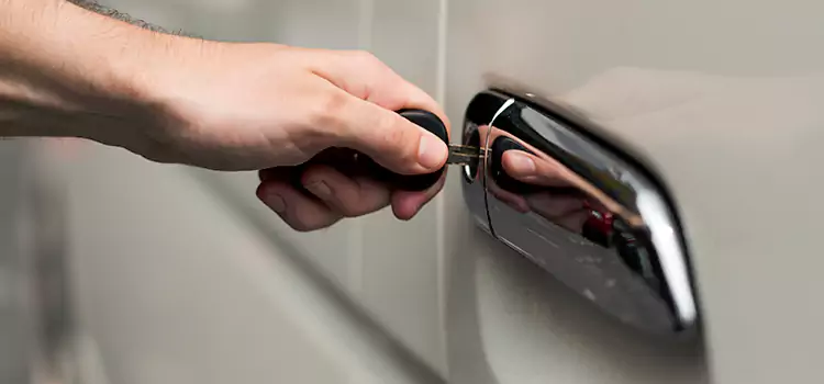 Why Choose Our Auto Locksmith Team in Lynn, MA?
