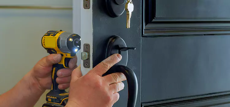 Commercial Door Lock Installation Lynn