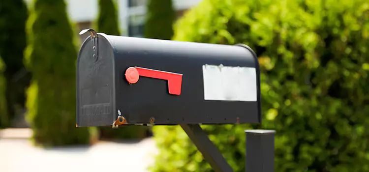 Secure Mailboxes for Packages Lynn